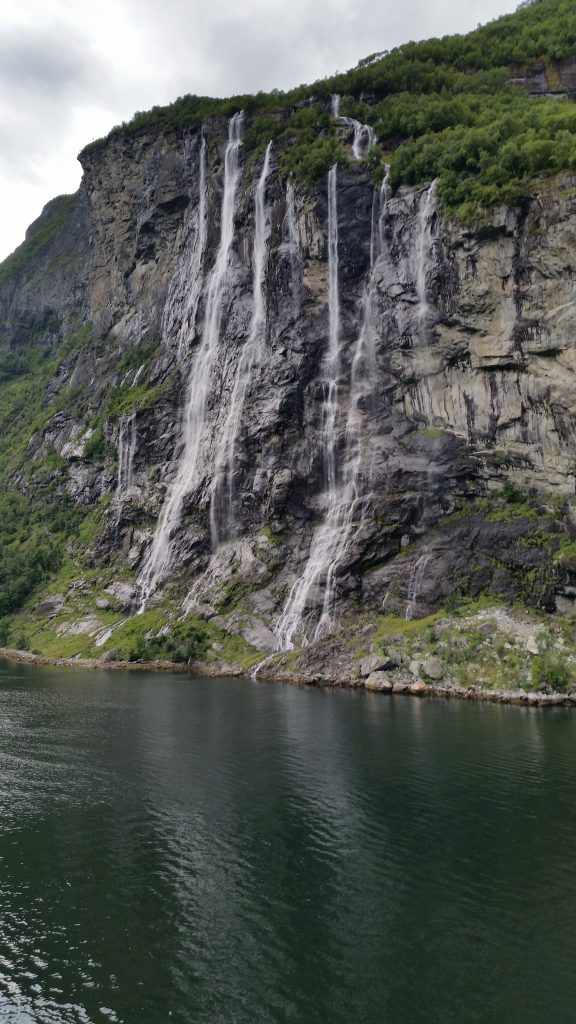cascata sette sorelle geirangerfjord