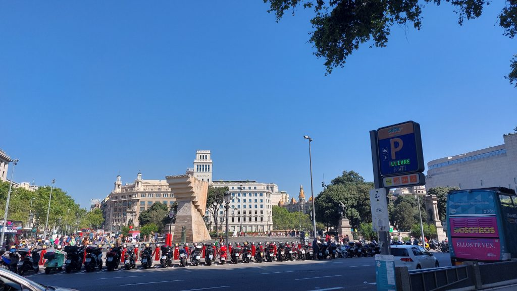 Plaça Catalunya Barcellona in crociera