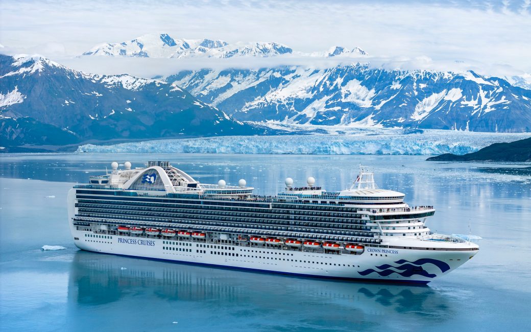 Nave Crown Princess in Alaska