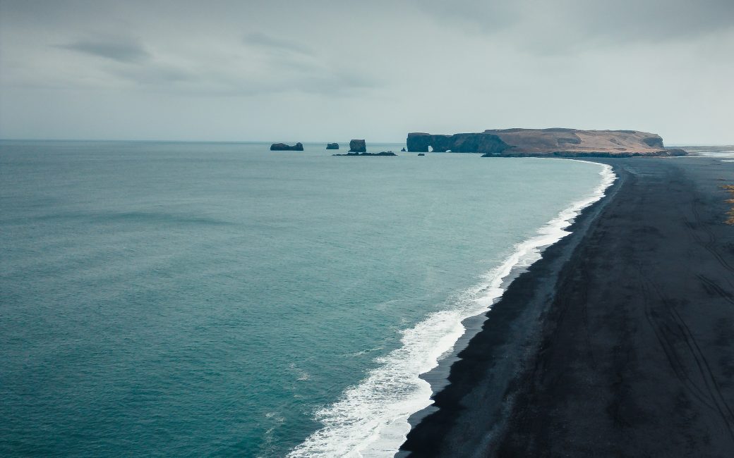 Black Sand Beach, Vik, Islanda