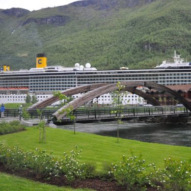 Costa a Flam Di Jun Kwang Han - originally posted to Flickr as DSC_6628, CC BY-SA 2.0, https://commons.wikimedia.org/w/index.php?curid=8515607