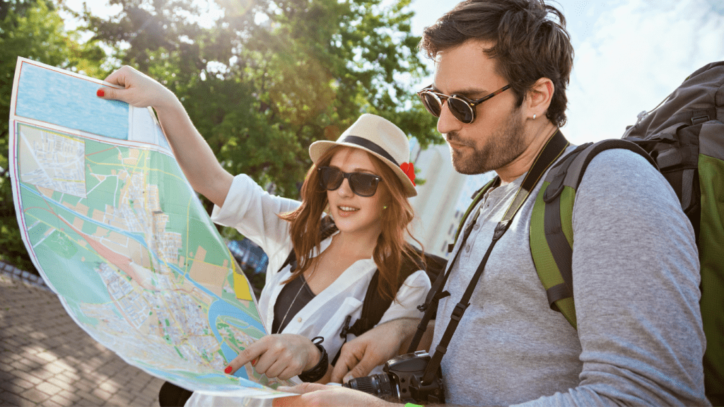 Crocieristi che organizzano escursione in autonomia durante una sosta in porto