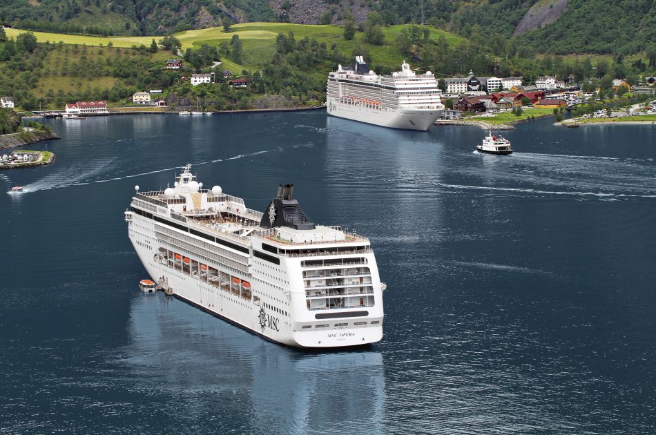 MSC Musica e MSC Opera a Flaam foto MSC Press Area