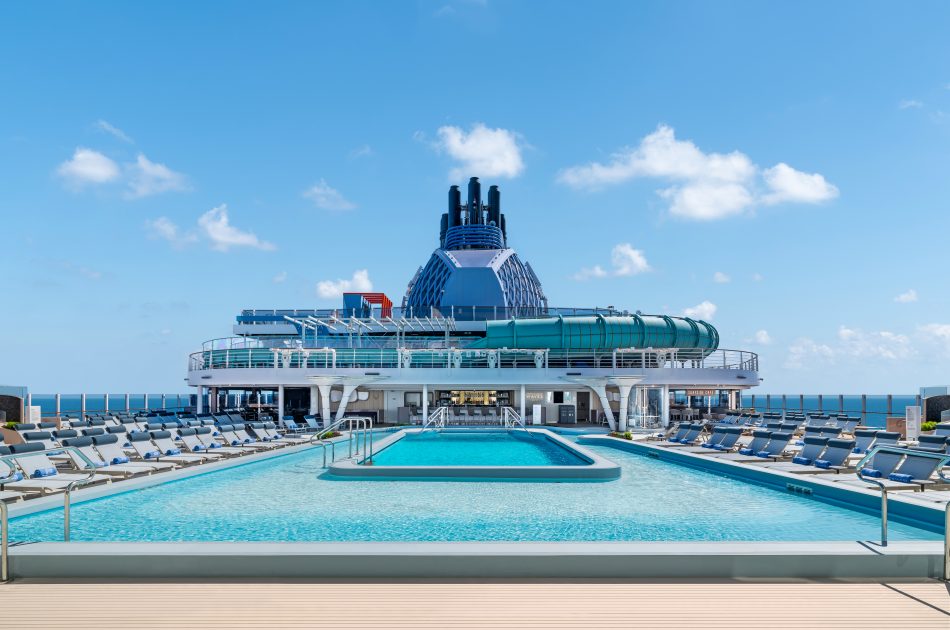 NCL_AQUA_MainPool foto NCL Newsroom