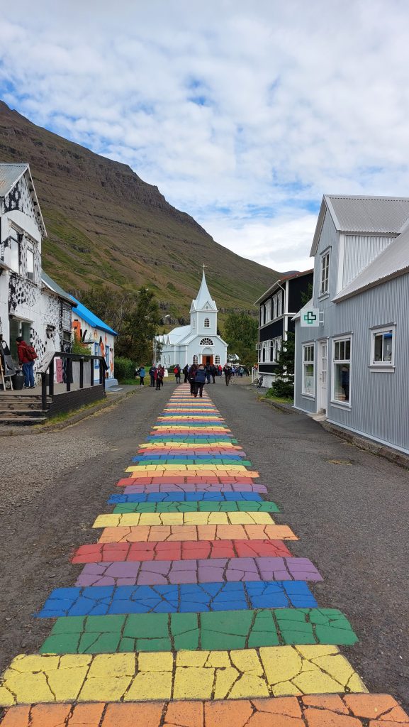 Seydisfjordur in crociera