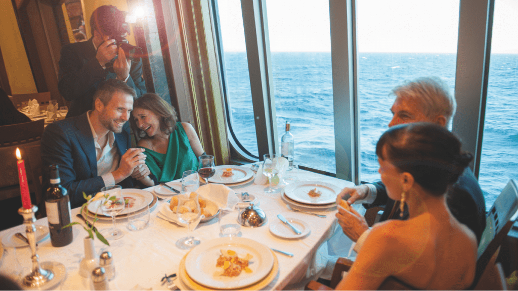 vino durante la cena su nave Costa Crociere