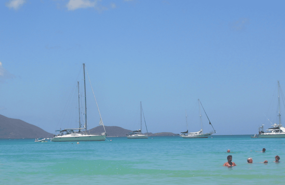 Tortola in crociera
